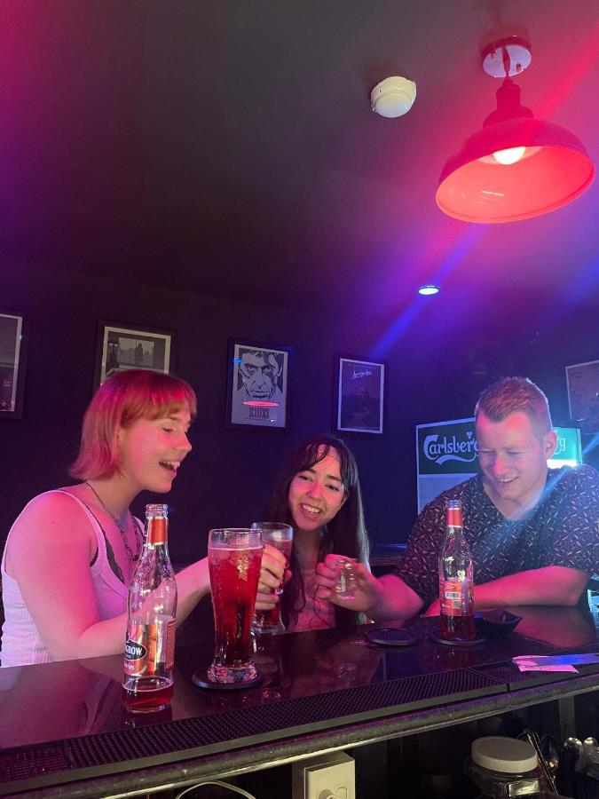 Saigon Hub Hostel Ho Chi Minh City Bagian luar foto