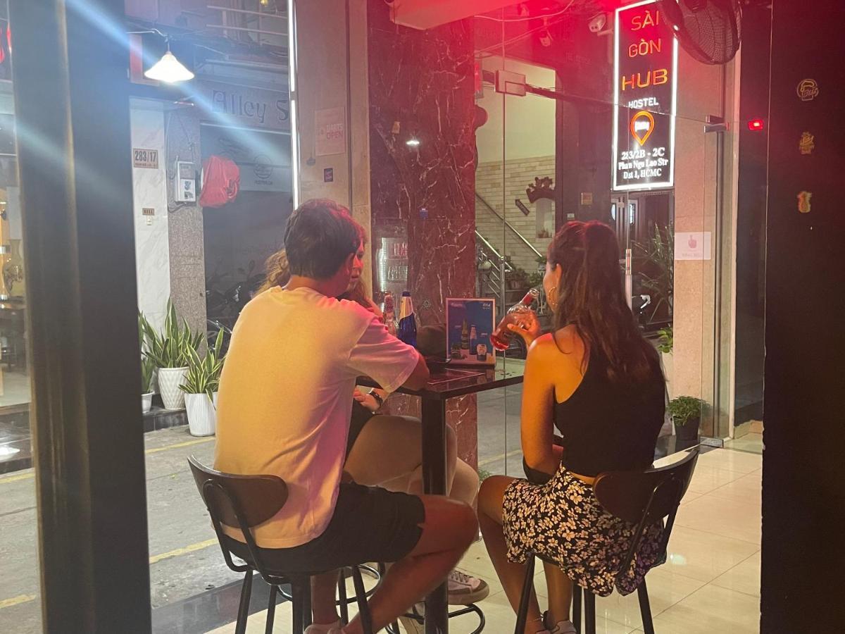 Saigon Hub Hostel Ho Chi Minh City Bagian luar foto