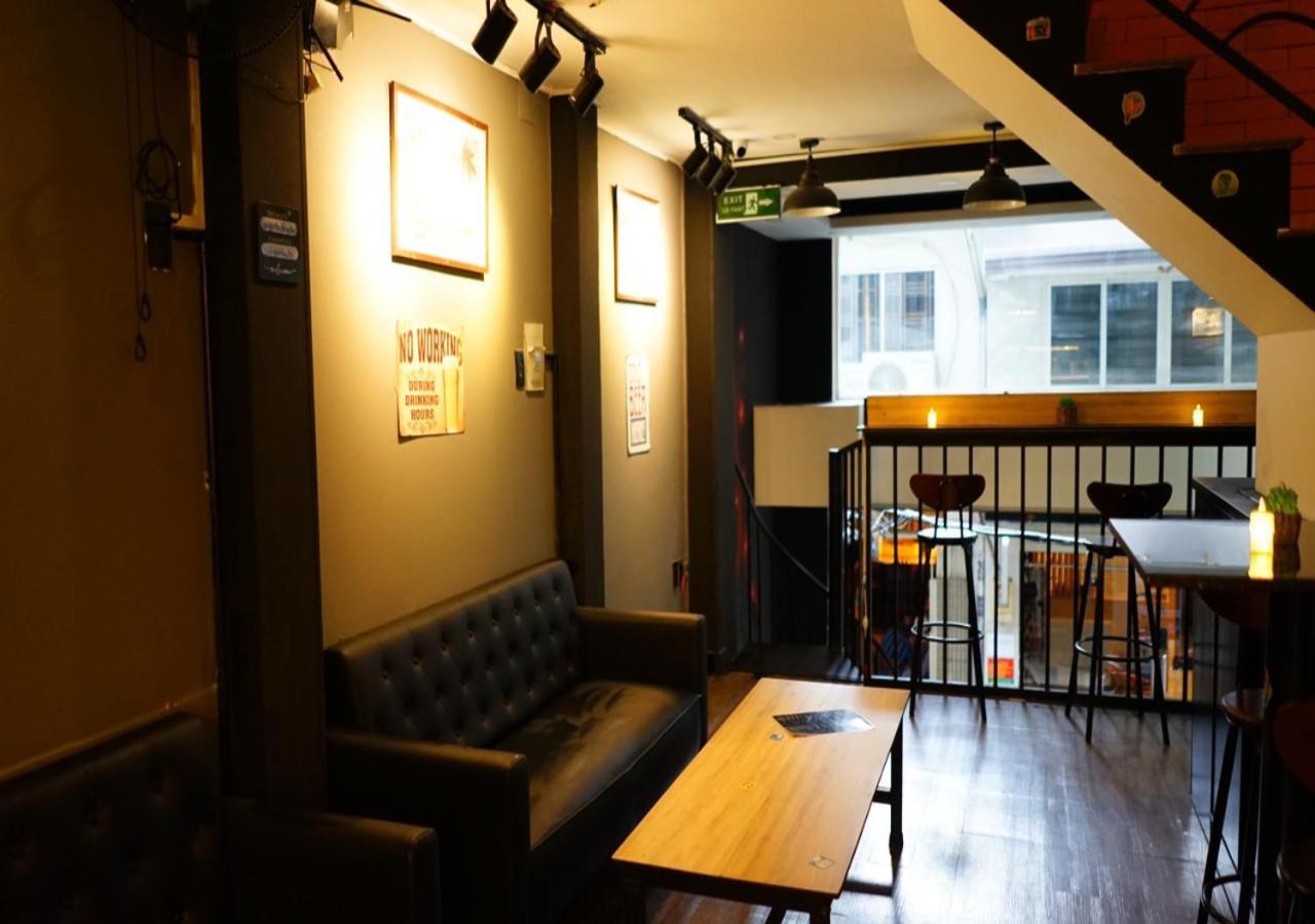 Saigon Hub Hostel Ho Chi Minh City Bagian luar foto