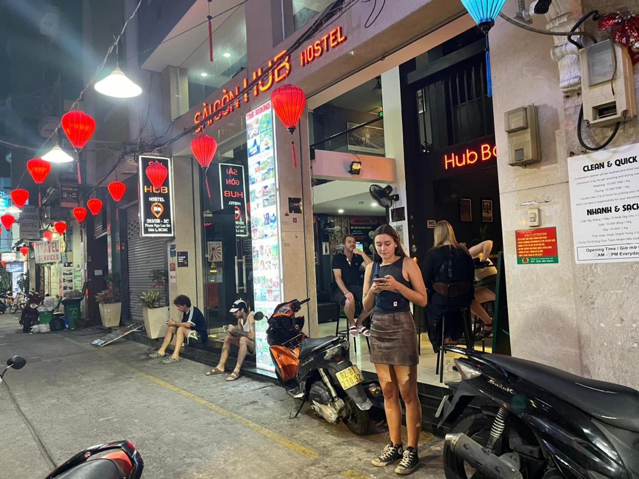 Saigon Hub Hostel Ho Chi Minh City Bagian luar foto